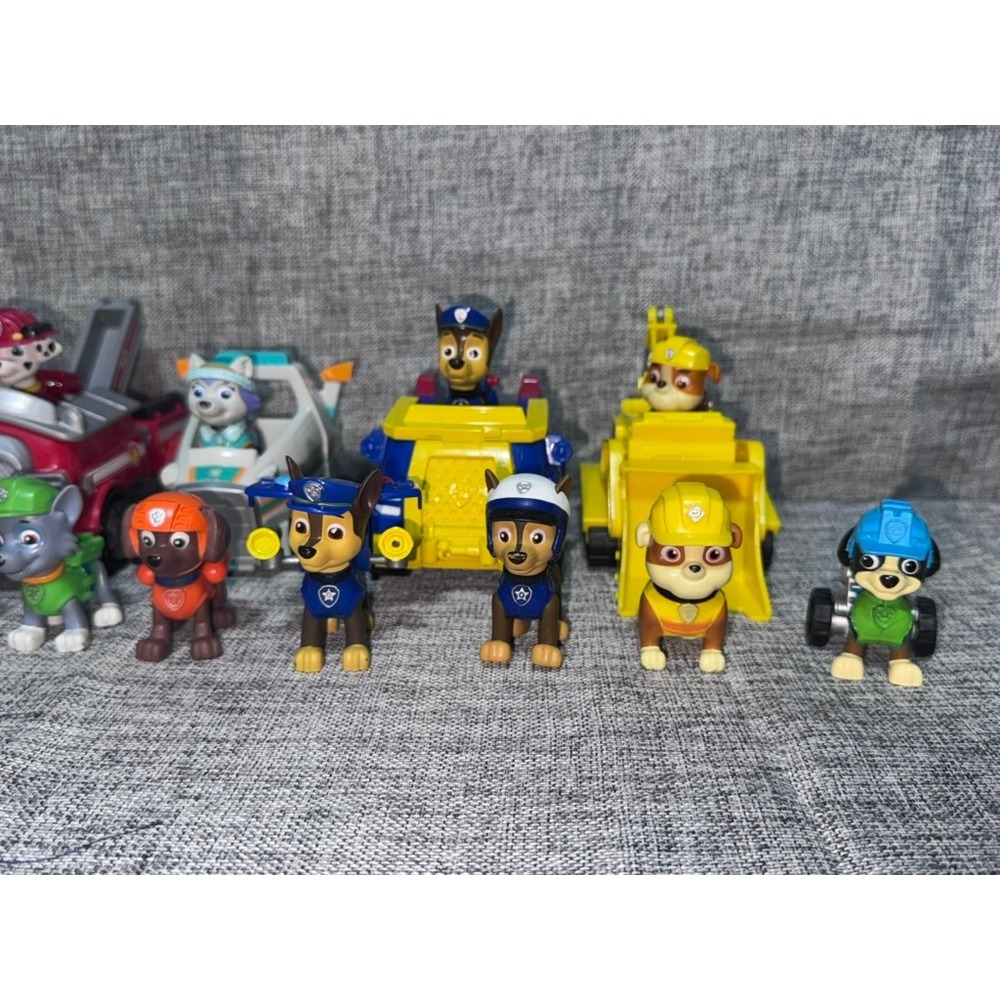 Paw Patrol Toy Lot 12 Figures 4 Vehicles Marshall Chase Skye Rubble Everest - Picture 10 of 10